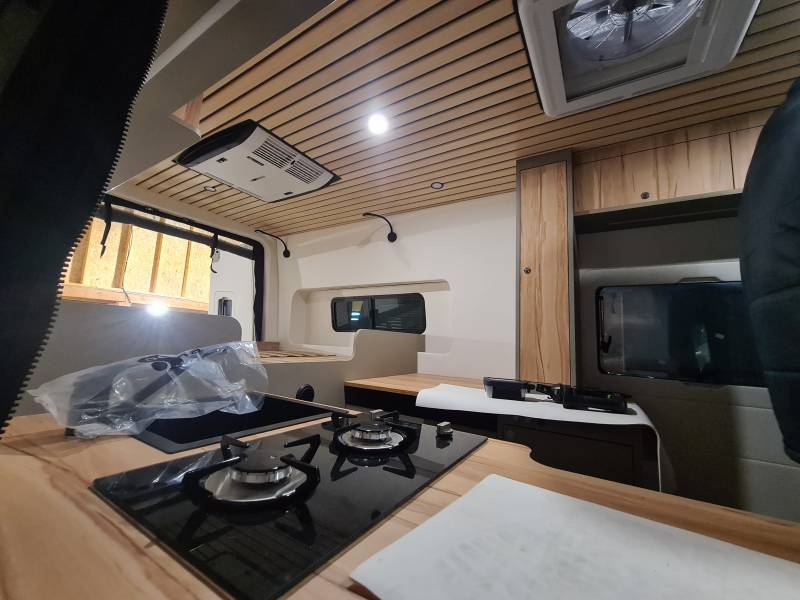 Actualités du mois de novembre 2022 de notre atelier d’aménagement de grands fourgons 4x4 au sud de Bordeaux