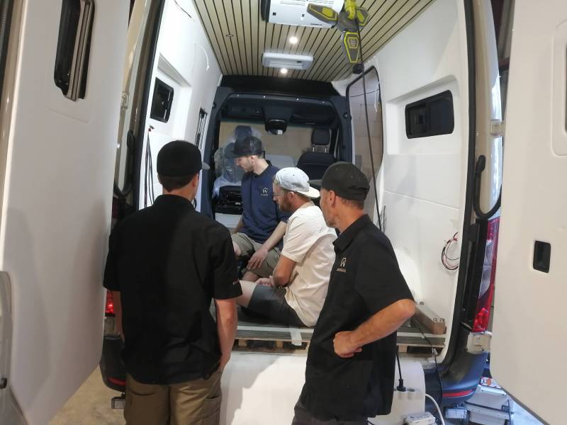 Actualités du mois d’août 2022 de notre atelier d’aménagement de grands fourgons 4x4 au sud de Bordeaux