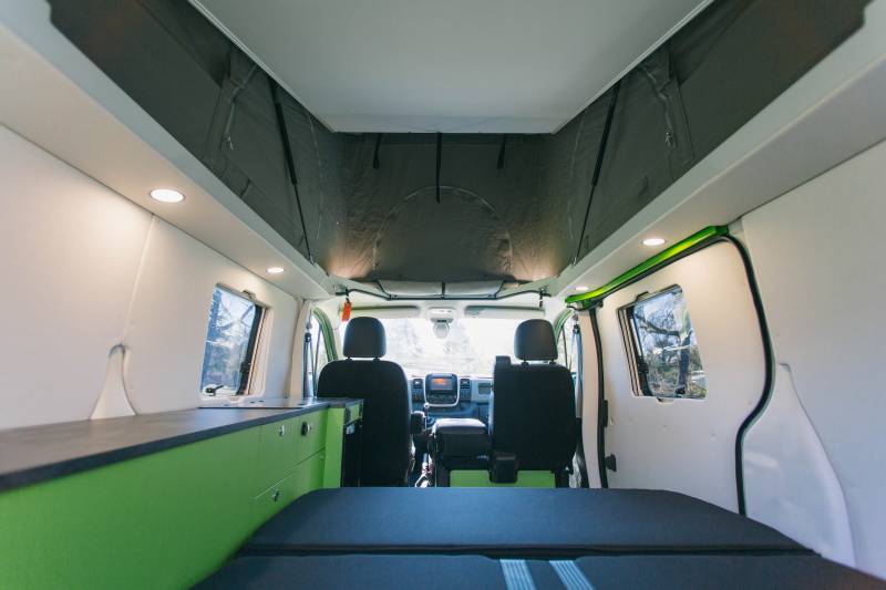 Dili02 : Aménagement 100% sur mesure d’un Renault Trafic pour voyager en famille en Espagne