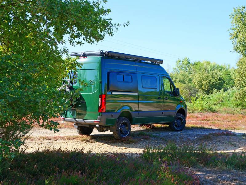 Actualités du mois de septembre 2022 de notre atelier d’aménagement de grands fourgons 4x4 au sud de Bordeaux